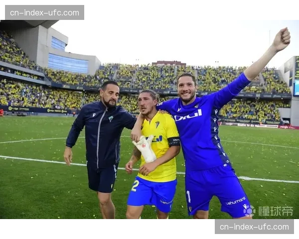 加的斯门将莱德斯马接受采访，谈及球队保级信心与个人未来