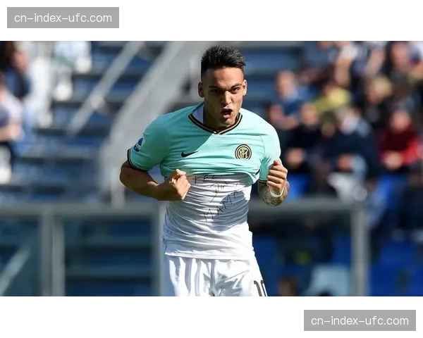 “幕后故事:萨索洛队的运动科学团队如何利用GPS数据优化球员跑动,以支撑高强度转换” “幕后故事:萨索洛队的运动科学团队如何利用GPS数据优化球员跑动,以支撑高强度转换”